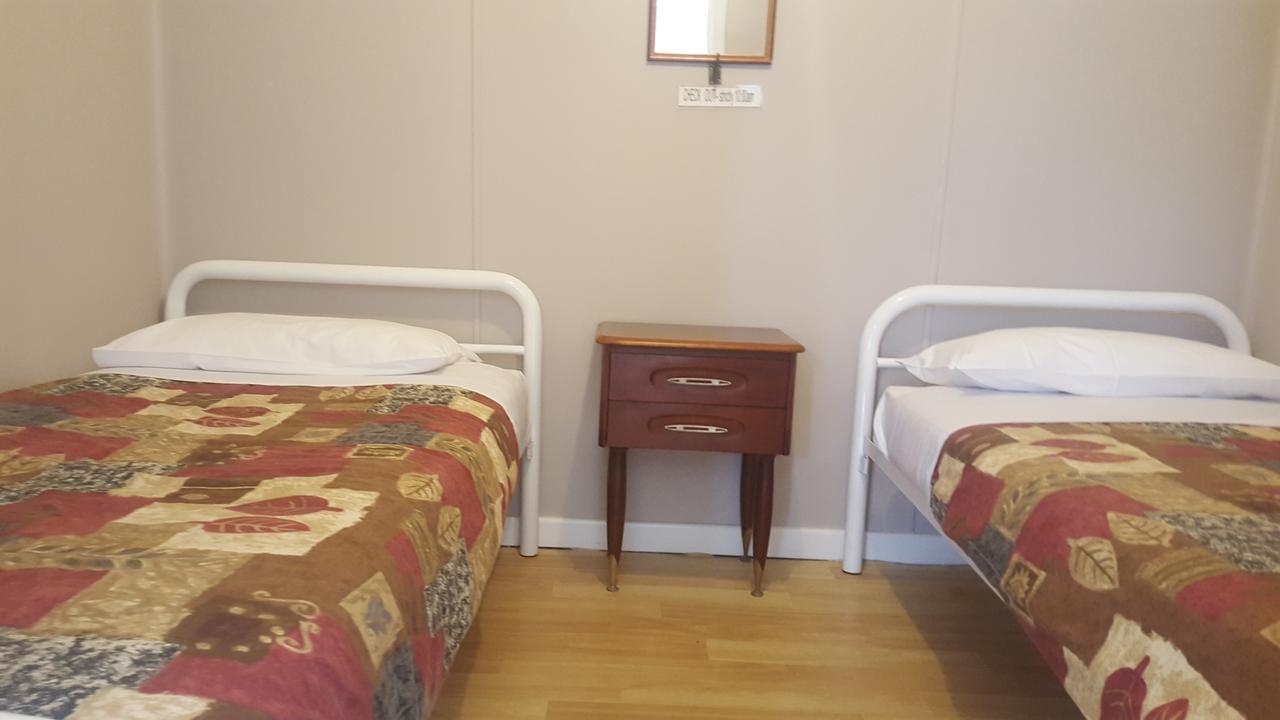 沃波尔 廷格尔经济型旅舍旅舍 外观 照片